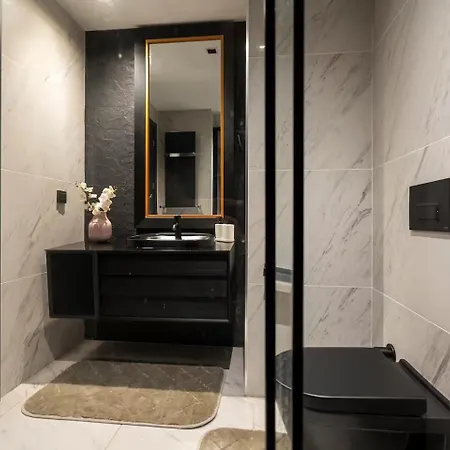 アパートホテル Ultra Lux 2 Bedroom Taksim *