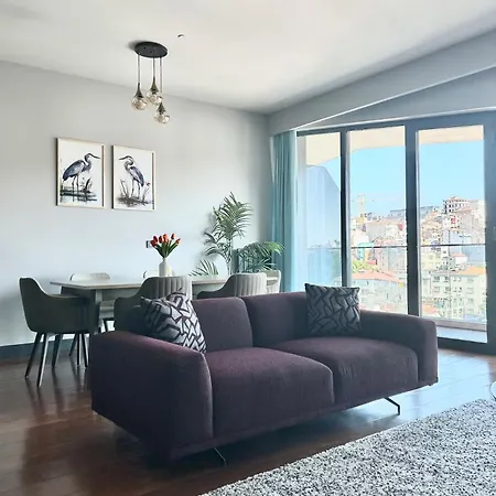 Ultra Lux 2 Bedroom Taksim アパートホテル